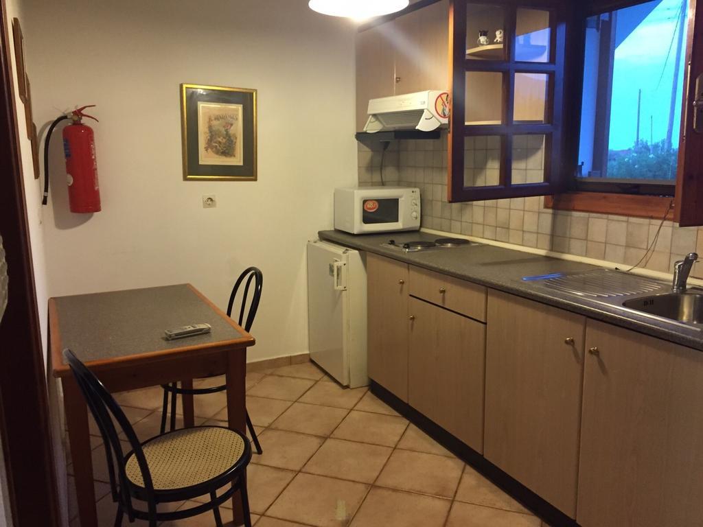 Terpsichore Apartments Kyparissia Pokoj fotografie